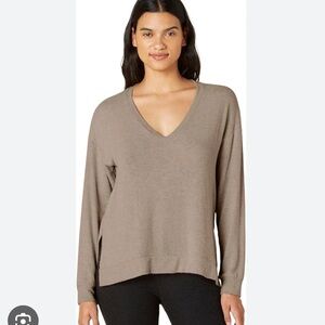 Beyond Yoga Long Weekend Pullover in Fawn